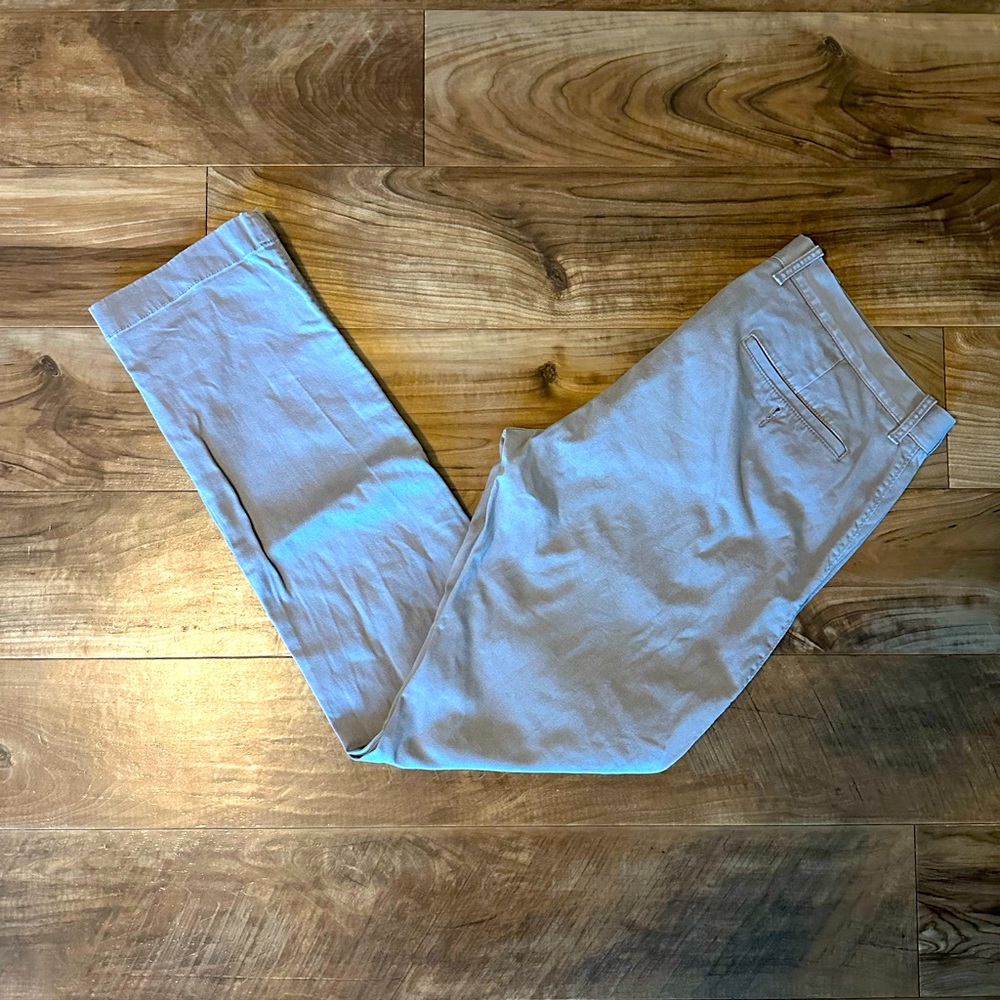 J. Crew Men’s Slim Pant - Gray